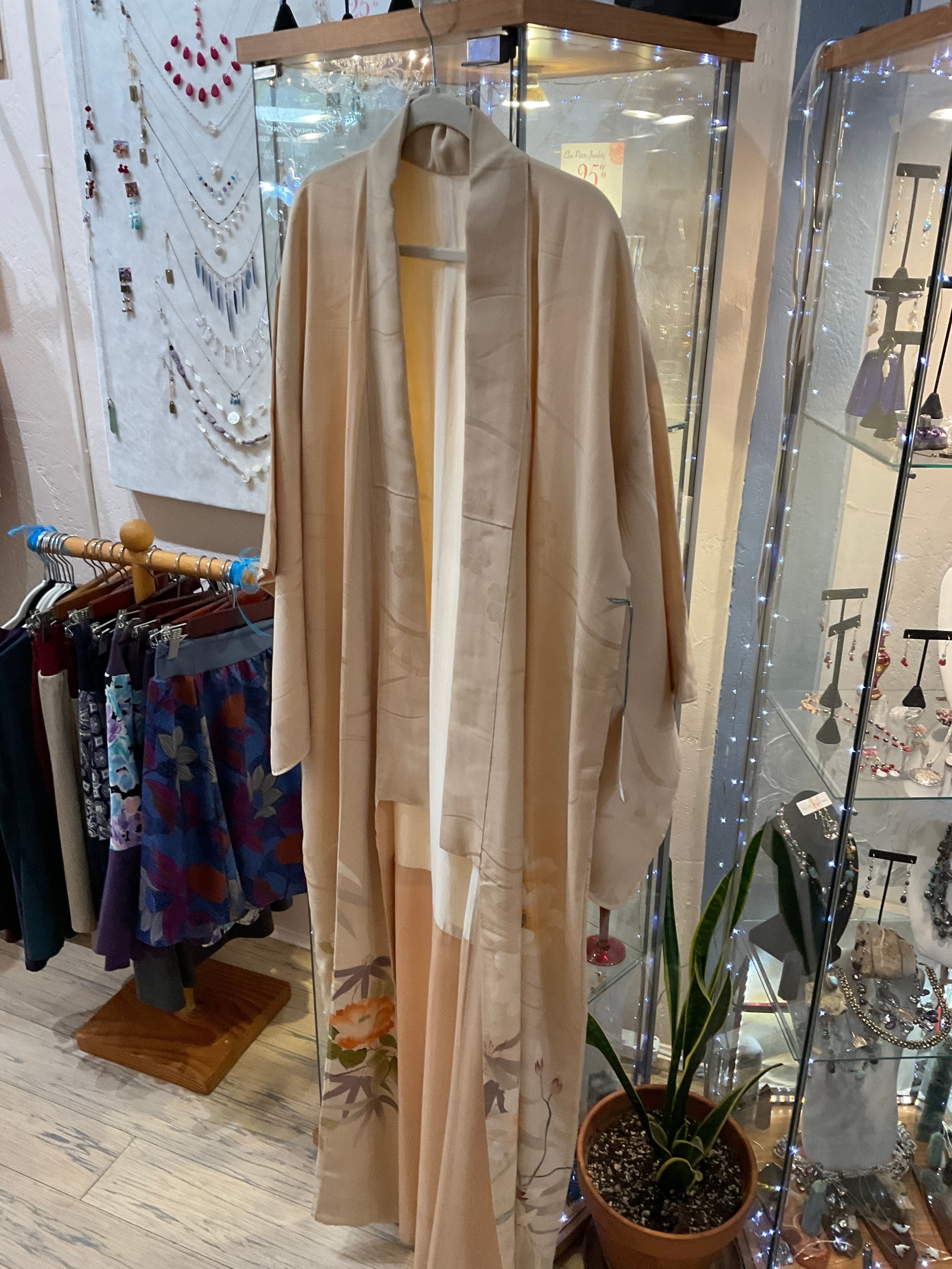 308 long fine silk cream kimono