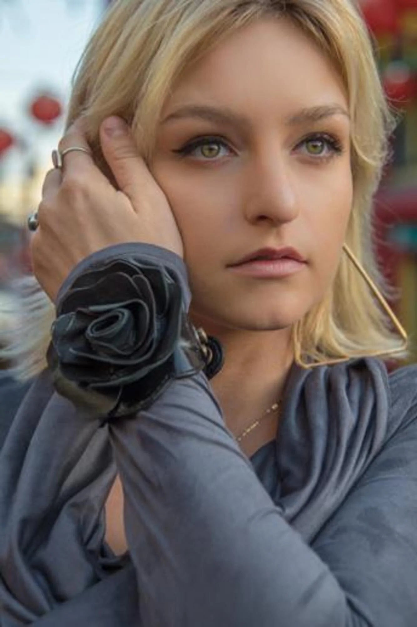 Rose bracelet black