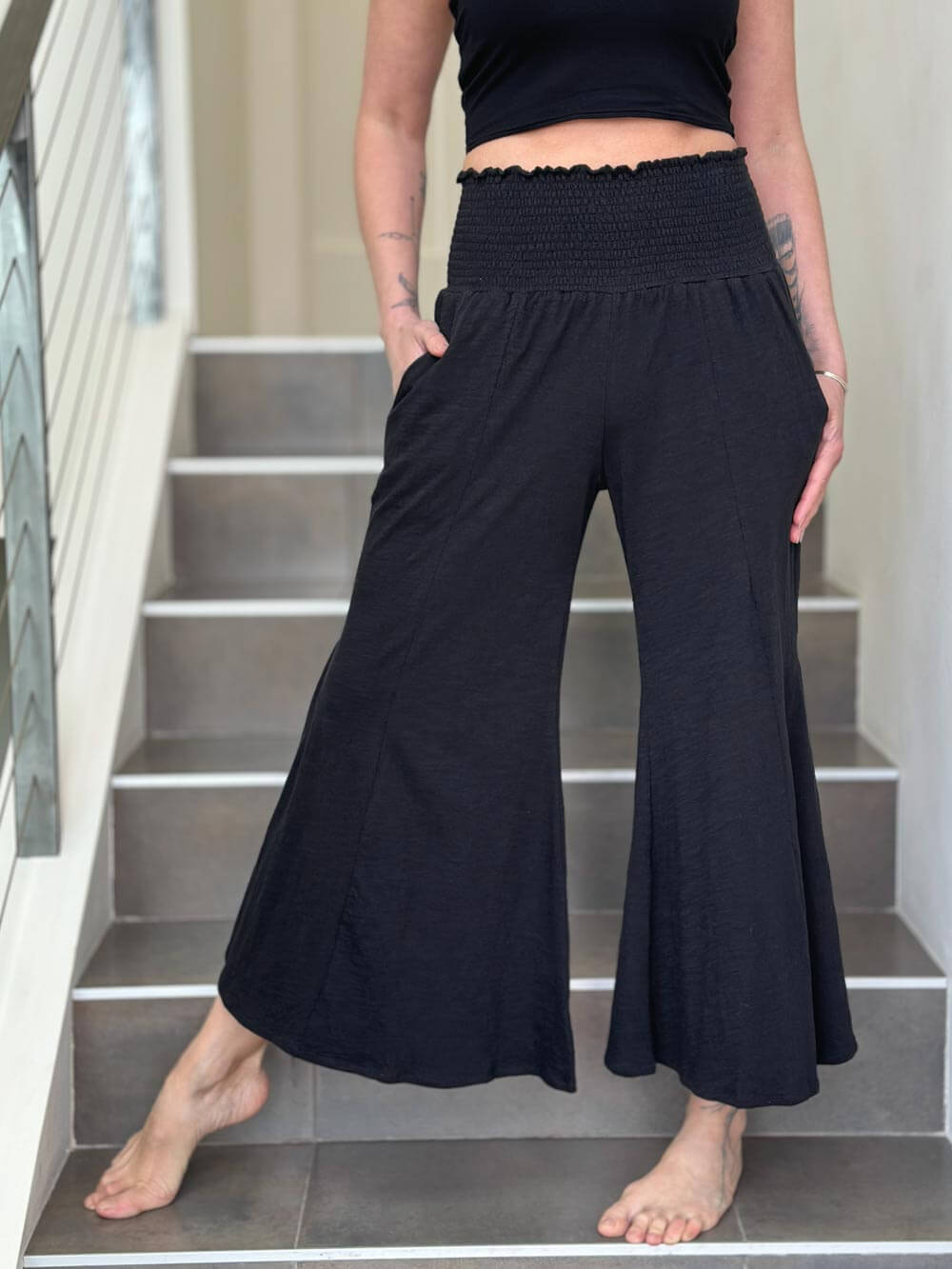 CU Cotton Cropped Pocket Flare Pants