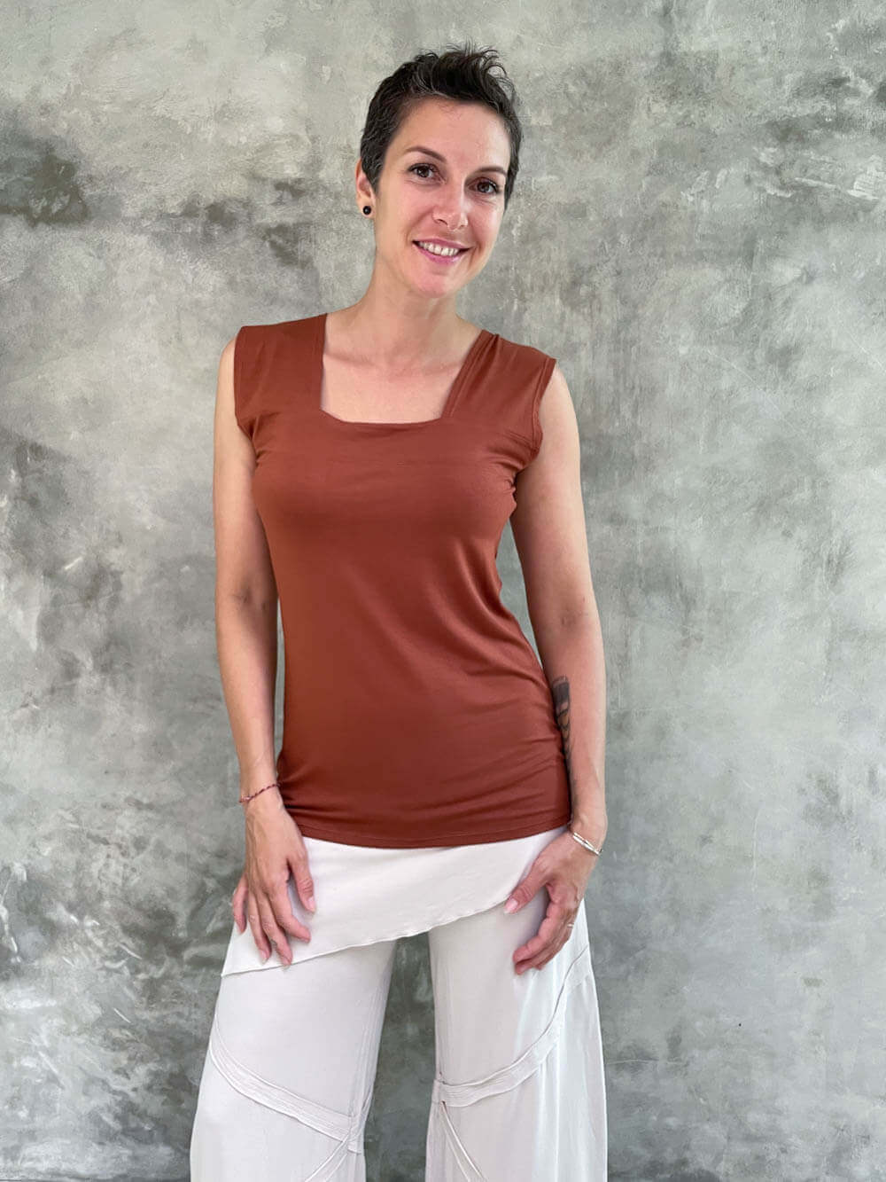 CU Square Neck Top