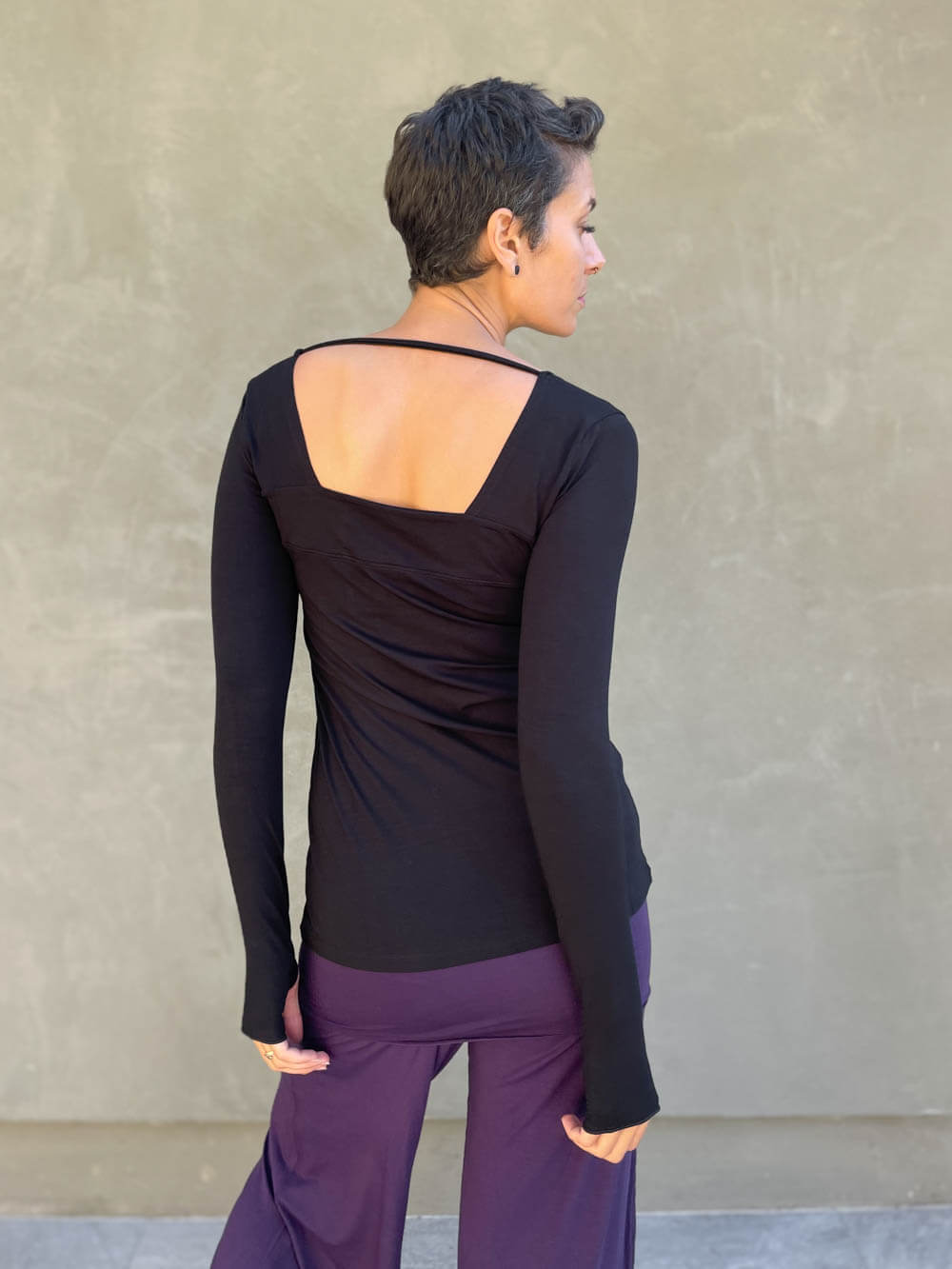 CU Long Sleeve Square Neck Top