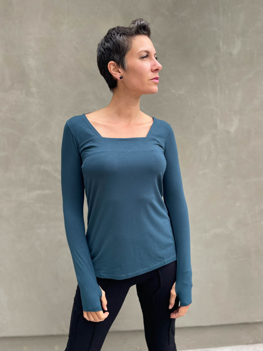 CU Long Sleeve Square Neck Top