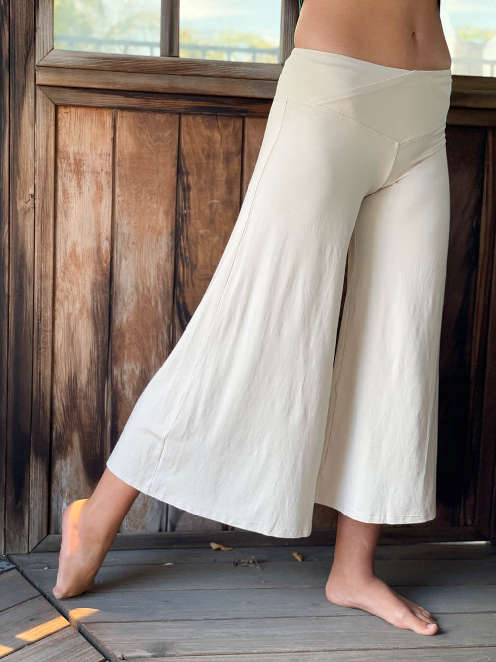 CU Cropped Flare Pants